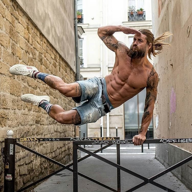 BanjosBeards's tweet photo. Keep on rocking fam, hope you're having a great day 😎🤙

Discover grooming tips for a ⚡️ beard here: https://t.co/iPAT0QFKx4

#beardgang #beardgames #guyswithbeards #mensfashion #beardie #beastmode #beardsaresexy #ilovebeards #fitness #style #fashion #beardedmen #beardlove https://t.co/XB3ddbHiD2