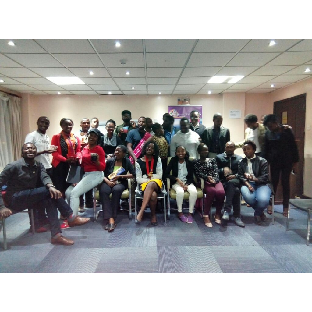 rotaract254's tweet photo. Today is that day when we give a shout out to Rotaract Clubs with #WeAreFamily and today on the spotlight is none other than the Rotaract Club of Nairobi Parklands😁😁😁
@RcnpOfficial meet every Wednesday at the Clarion Hotel from 6:30PM. #RotaractKe #RotaractFridays #Rotaract https://t.co/QqgjTnzOGk