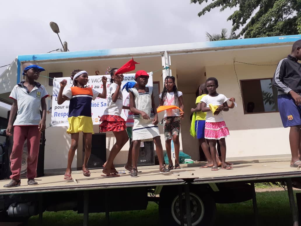 _Mariemma's tweet photo. #CAMPJACI2019
2e jour: il n'a que de bons jeux et des activités détentes pour bien finir la journée💃💃🤗
On apprend aussi en s'amusant
@jasrpfci @AibefMaj @filstia @19serge91 @majatbef @MajBurkina @AmelieKoudou @olivia @mabinguengom @yamafrica @MAJASBEF https://t.co/nJLD9cXmuY