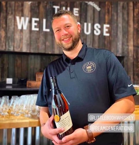 steveakley's tweet photo. Friday is Quick Bourbon Notes Day, the 5-minute overview of what's happening in the world of bourbon. Check out this free publication here: https://t.co/HGDtTJ3XCW
#quickbourbonnotes #qbn #5minuteread #bourbon #whiskey #whisky #abvnetwork #abvnetworkcrew https://t.co/iaJXEsOcco