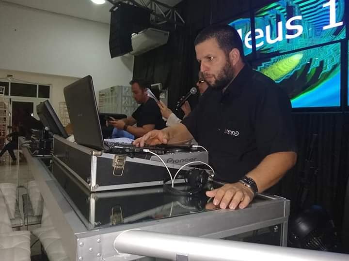 Vynna Eventos 
Tornando o Especial, Inesquecível.
#wedding
#enlace
#corporativo
#evento
#festa
#aniversario 
#casamento
#noiva
#noivas
#noivos
#jantar
#jantares
#recepção 
#aniversário 
#party
#confraternização 
#desfile
#bodas
#debutantes
#inauguração 
#inaugurações 
#15anos