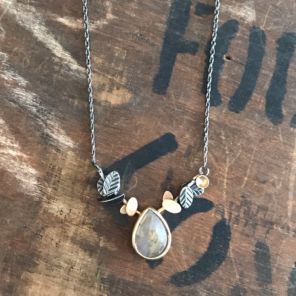 clarehillerby's tweet photo. My new Treasured Collection is slowly getting added to my cabinets + will be online soon. I will share items next week, but hereβs a preview, necklace wt. raindrop sapphire
#treasuredcollectionbyclarehillerby #treasuredcollection #bespoke #weddingrings #handmade #engagementrings https://t.co/mclcF0MnTQ
