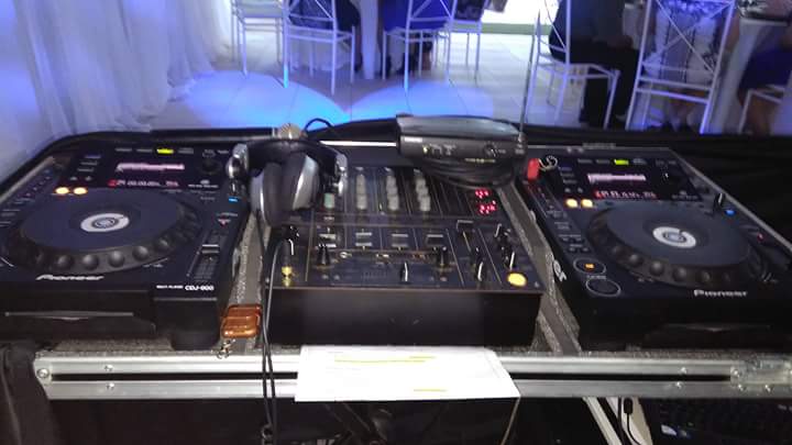 Vynna Eventos 
Tornando o Especial, Inesquecível.
#wedding
#enlace
#corporativo
#evento
#festa
#aniversario 
#casamento
#noiva
#noivas
#noivos
#jantar
#jantares
#recepção 
#aniversário 
#party
#confraternização 
#desfile
#bodas
#debutantes
#inauguração 
#inaugurações 
#15anos