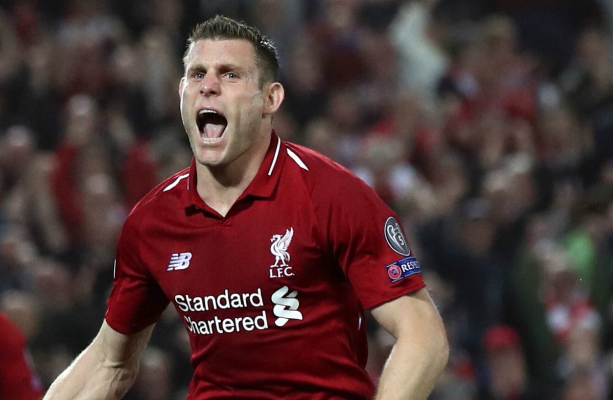 RustBeltReds's tweet photo. There’s only 1 man who can guard the posts now... #LFC https://t.co/HOLcaGfEXR