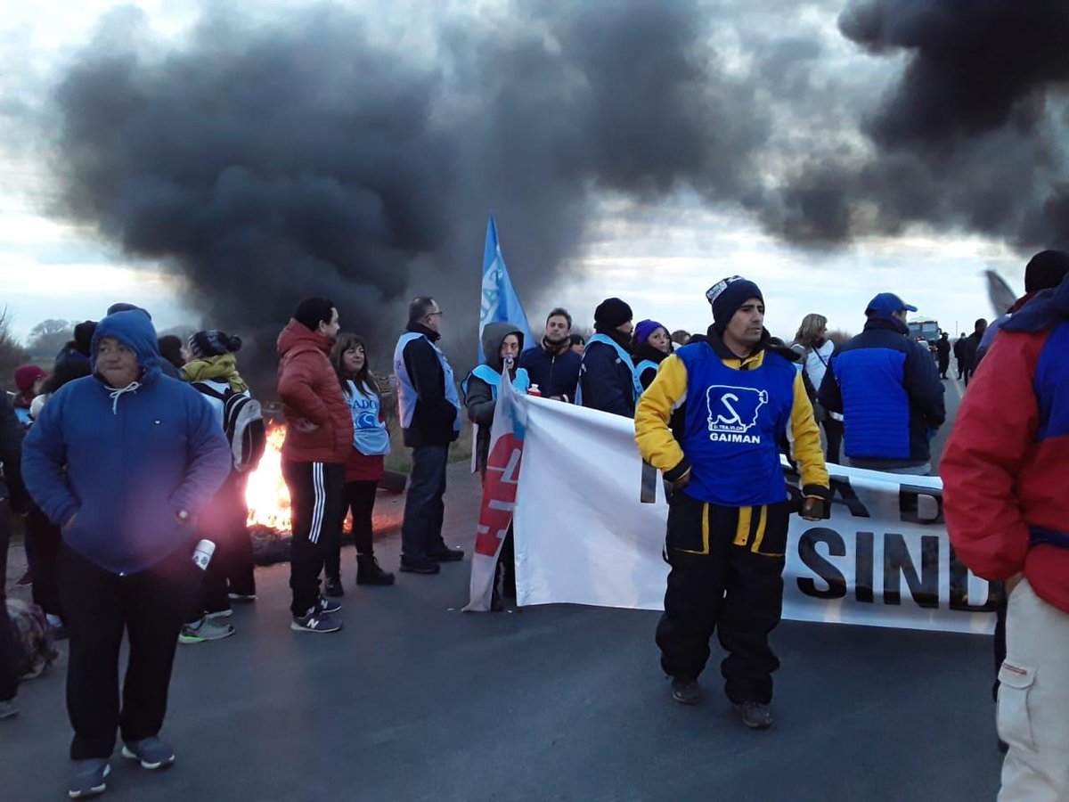 CadenaTotalChub's tweet image. #Cortede #Ruta7  #Rawson   #AHORA mas fotos ....