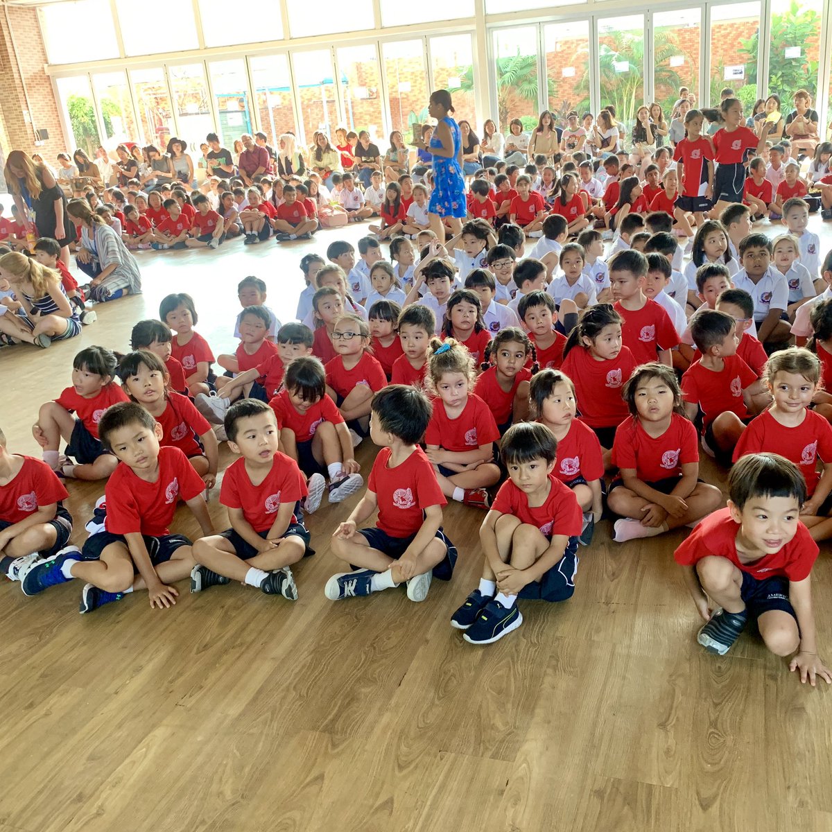 kdesantishk's tweet photo. Back to school with a new 1D crew! Looking forward to a fun year! Started right with a great kick off assembly @aishongkong #redbrick125 https://t.co/U7rKIB2xPp