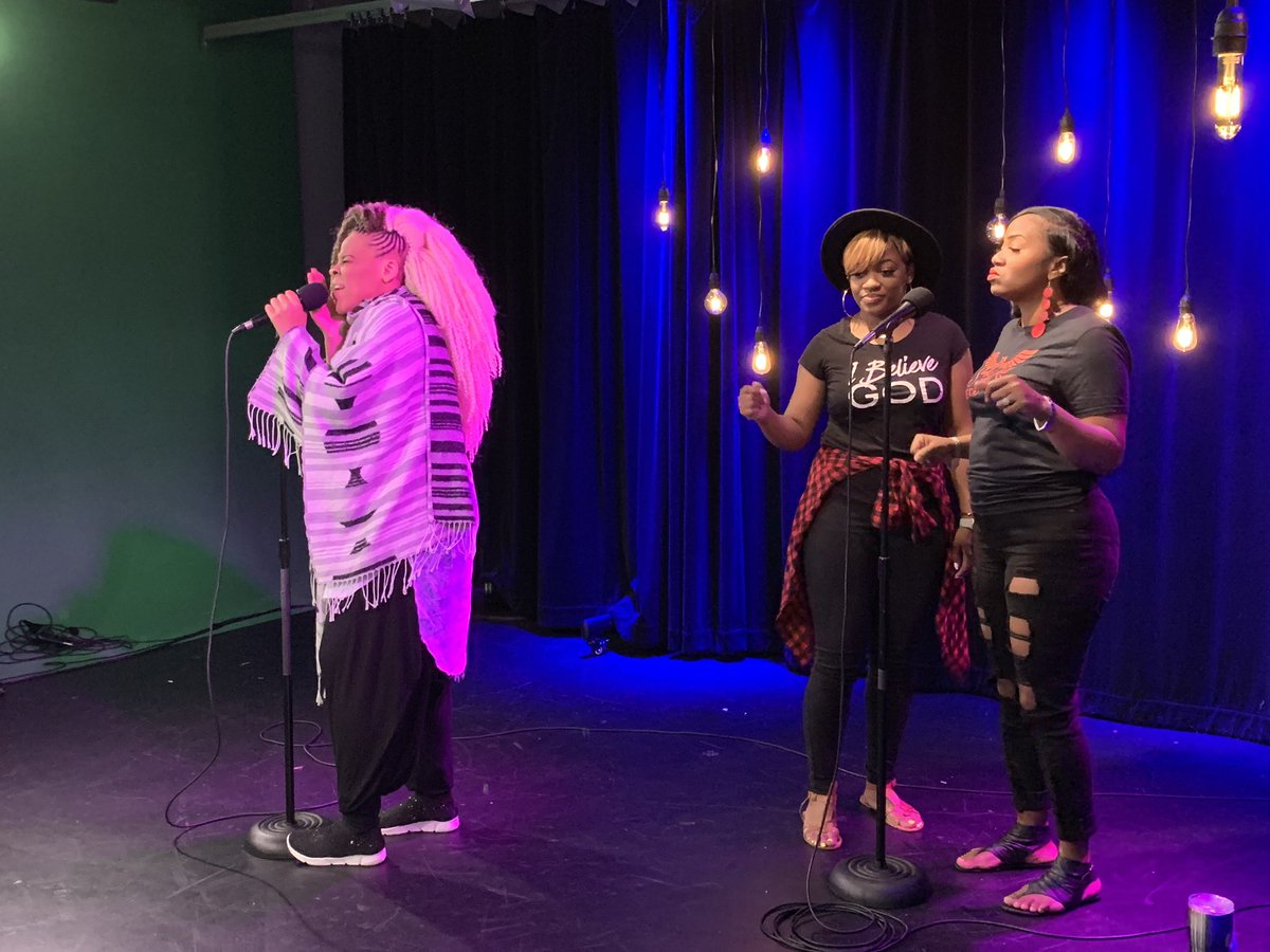 Sound check done! Don’t forget to tune into @TheJamTVShow to catch <a href="/SandyReddMusic/">SandyReddMusic</a> in the 7 o’clock hour of the show.