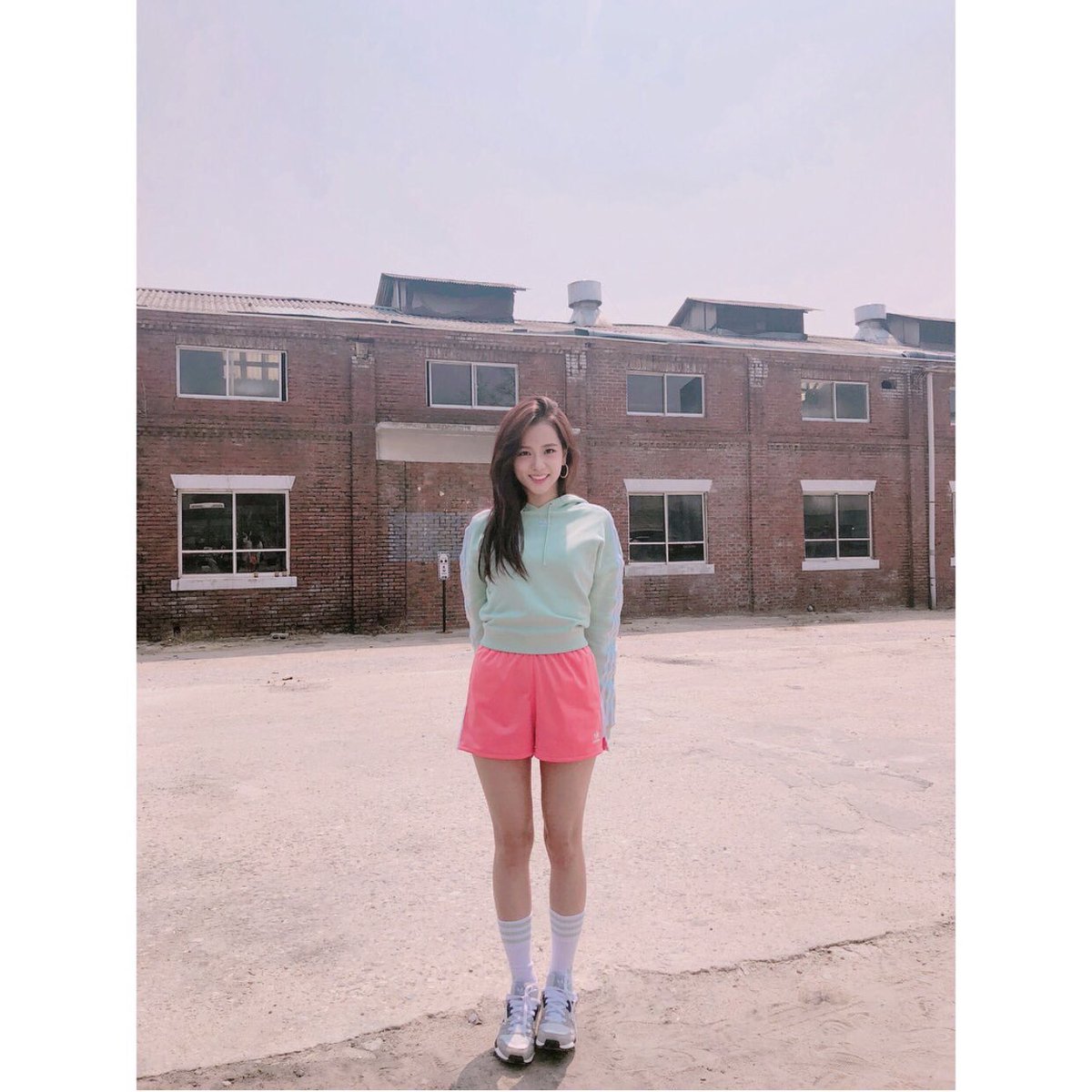 BLACKPINK　ジス 世界的スターが共演 BLACKPINK・ジス×元1D・ゼイン「EYES CLOSED