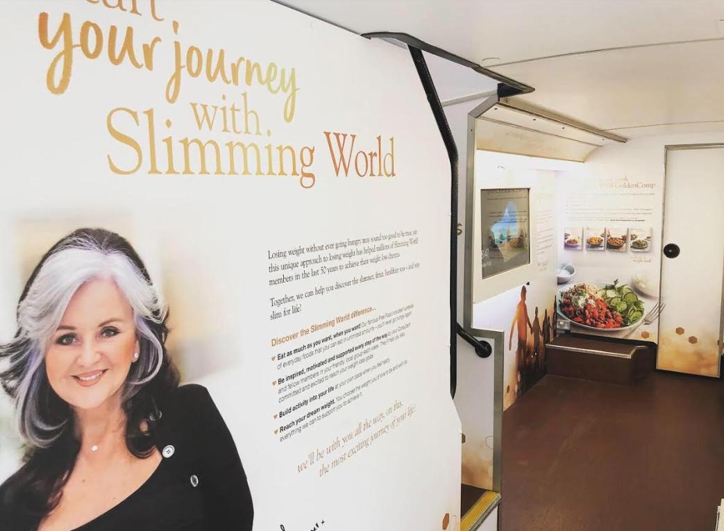 PeterboroughCC's tweet image. Tomorrow from 10am - 5pm in Cathedral Sq - SW experts will be demonstrating spaghetti bolognaise, chicken curry, veg paella and salad and giving out free samples. Feel free to board the bus for a chat!

#SWGolden #slimmingworld #signaturespaces