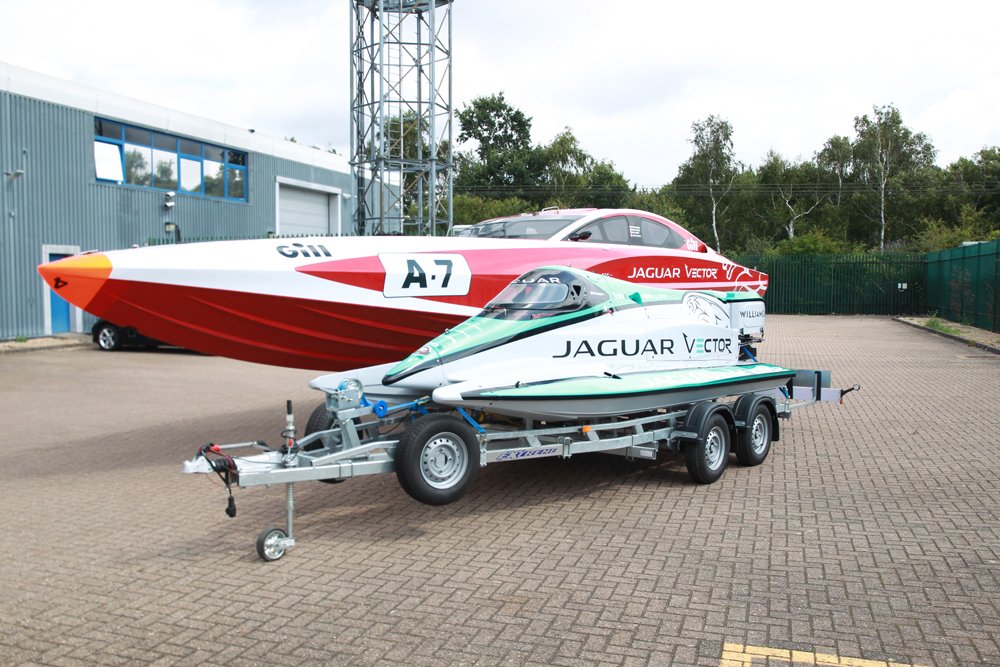 GillMarine's tweet photo. We are proud to announce we are the official technical clothing partner to the Jaguar Vector Racing Team!

Blink and you’ll miss us on this super-fast racing boats!

#vectorworld #jaguarvectorracing #jaguarvector https://t.co/gqy9w2Jmti