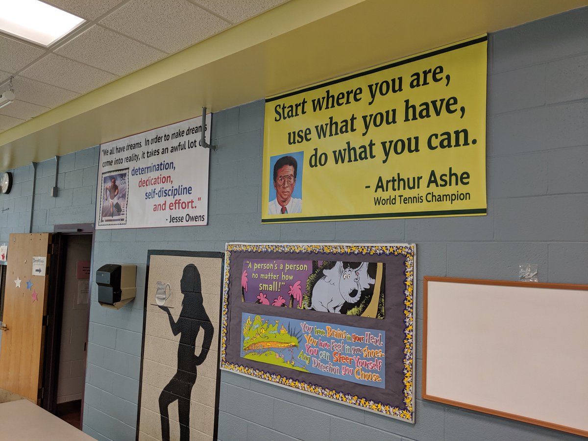 AverillParkCSD's tweet photo. The AMS Cafeteria is looking great thanks to the hard work of Ms. Connie and custodial crew! New banners are up and the gymnasium is looking great!

Algonquin is nearly ready for students to come pouring through the doors! https://t.co/huezo7RO3h