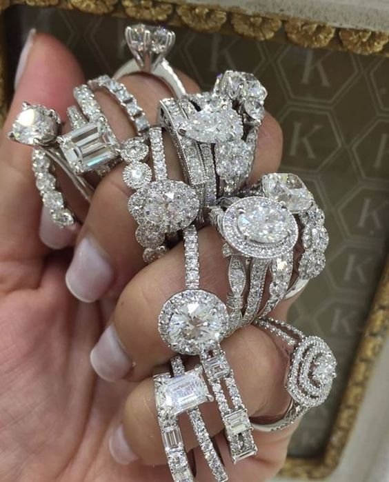 itsAphsie's tweet photo. I like me π₯° andβ¦ #IfYouLikeItPutAringOnIt π
α
α
α
#DiamondInspiration by https://t.co/x19sHq04wd https://t.co/TPTdJrTYce