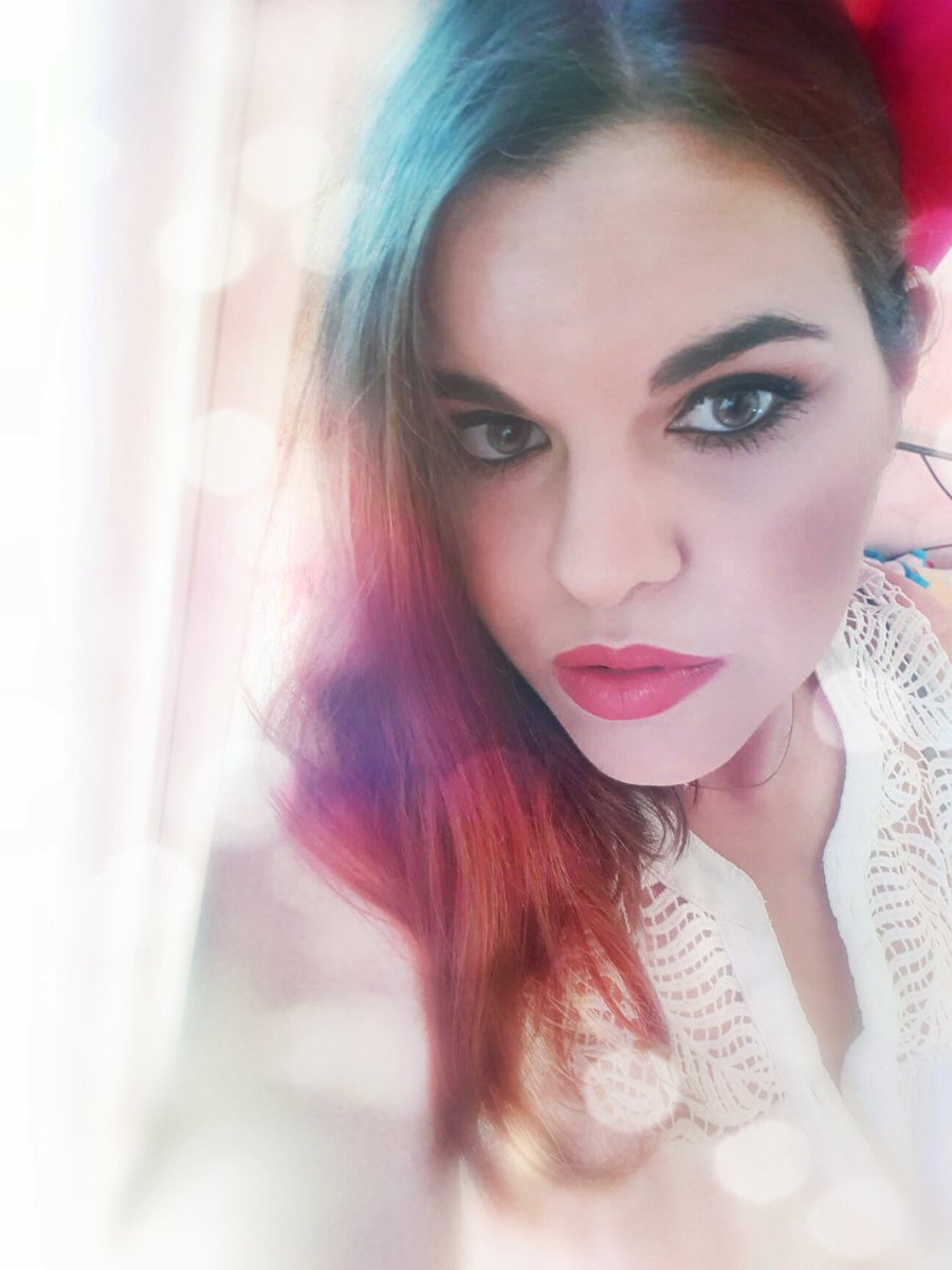 Tzotzo11's tweet photo. https://t.co/XM3FEndfA5 Summer makeup! @NyxCosmetics  @londessagr @wetnwildbeauty @ElixirLondon @MaxFactorUK #liposan #makeupblogger #beautyblogger #greekblogger #makeupartist #makeup #makeuptutorial #makeuplover  Special thanks @AKoukisOfficial  for photos! https://t.co/whxfDMQUSA
