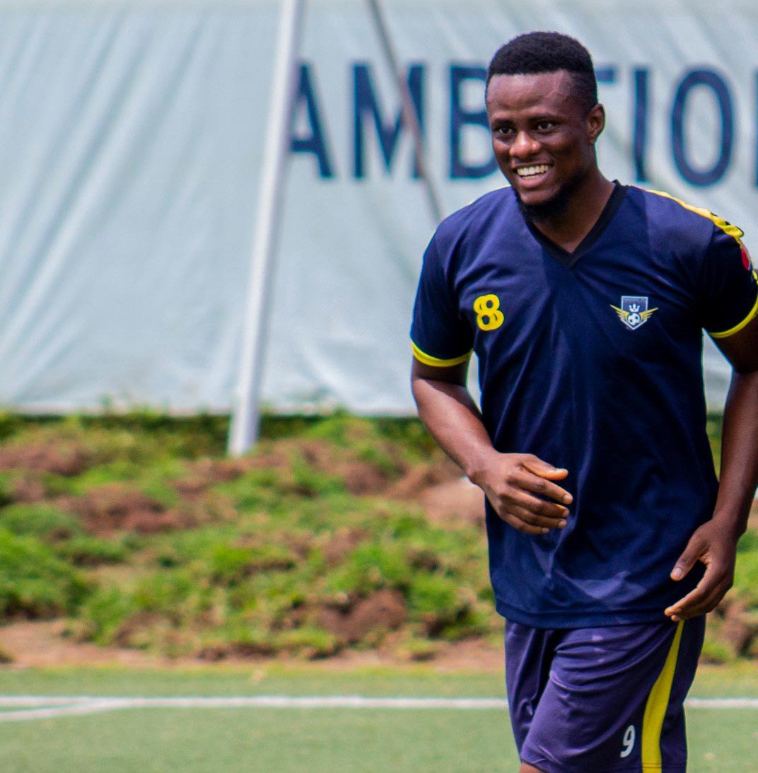 TheSociaLiga's tweet photo. Breaking; #GhostsAffair

@TheRaineriFC duo of Oliseh, @twyce1504 and Deji Oguntubo have been named as the player and manager of the month (July).

 #SociaLiga #MoreThanAGame #Bet9jaSociaLiga https://t.co/AzGyJsMHdI