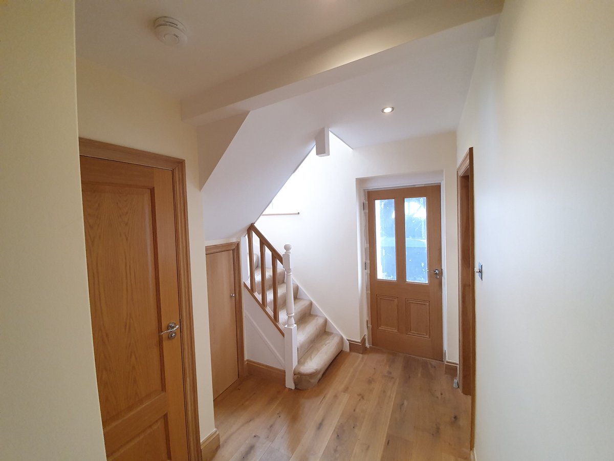 abilitex_ltd's tweet photo. House completed. Walls stripped, prepared using @Festool extraction system, re-lined and painted using @duluxuk and walls completed using @FarrowandBall 'Tallow'
#FridayMotivation #painting #decoration @decoratorsforum @DuluxTrade @AxusDecor #interiordecor #interiordesignmasters https://t.co/AXprDB11S6