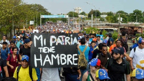 Meu_Rumo's tweet photo. El futuro de la Argentina con cristina kirchner. #SiguenMintiendo https://t.co/d9Rcl99RVW
