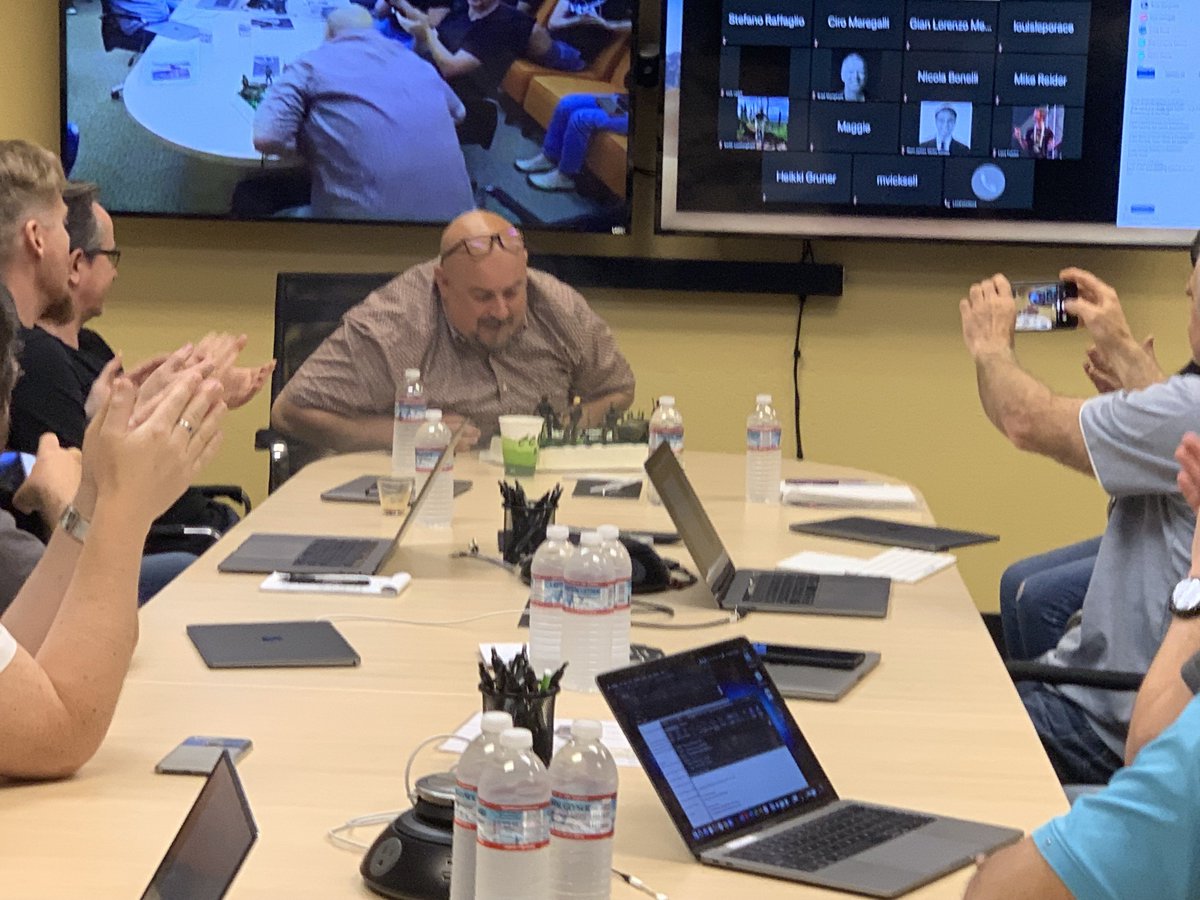 rstor_io's tweet photo. It's a great day at #RStor because today, we are celebrating Gio's birthday! Happy birthday Gio! Good luck, good health and much happiness for the years ahead. https://t.co/0XpJn1Wa2B