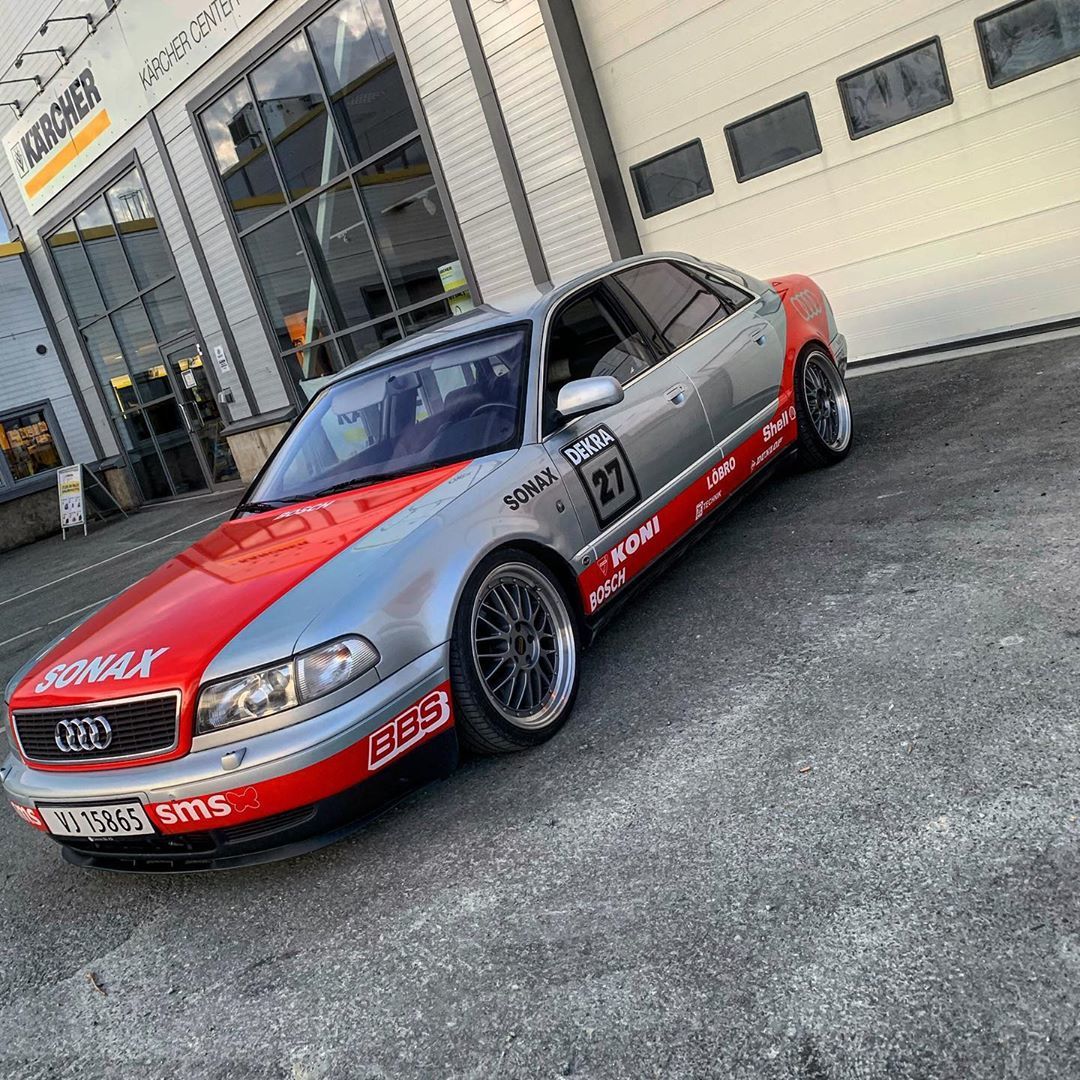 apFahrwerke's tweet photo. 😍 Audi A8 DTM 😍
.
#audia8d2 #audid2 #quattro #v8 #audidtm #touringmeister #dtmlivery #bagsareforgroceries
.
https://t.co/3j5JXWyVei
.
#ap #apsportfahrwerke #apcoilovers
.
#apsuspension #apgewindefahrwerk #apfahrwerke #lowisalifestyle #tuning #static #stance https://t.co/DNknN9bb8C