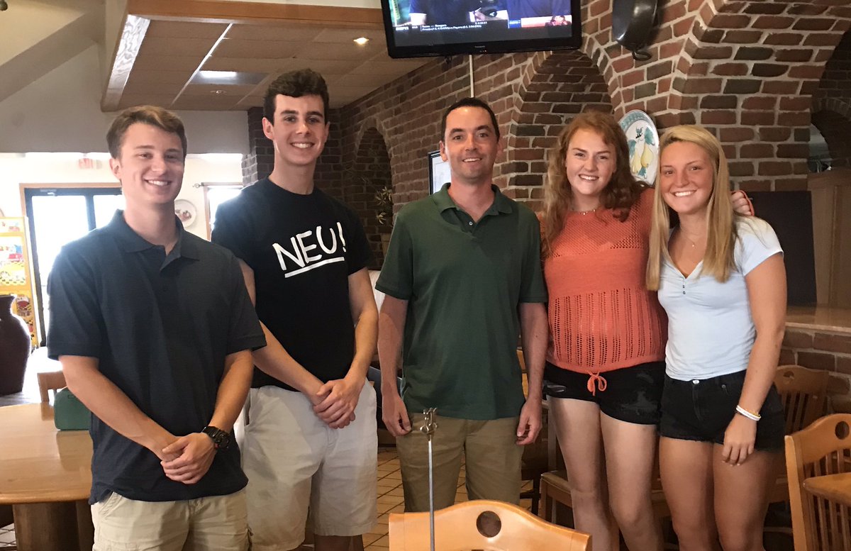 MikeRashidMath's tweet image. Lunch yesterday with four students from my first 4th grade class -@kcaj_kcillag, @carolinefea_, @brookewallaceee, and @EthanFatzinger. All going to college in the next few days &amp;amp; I am so proud of the young adults they’ve become. These 4 are going to change the world! #MASDproud
