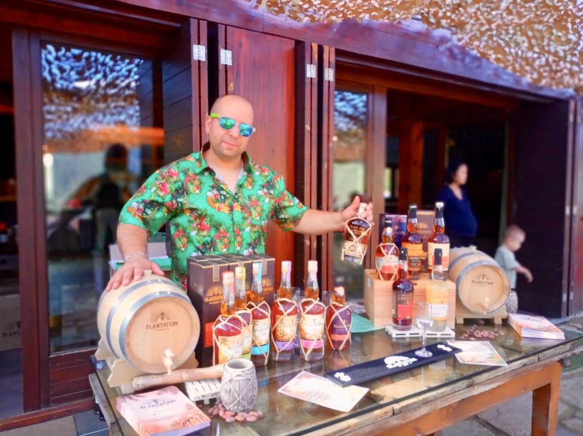 bordapi's tweet image. 🍸amb #AitorEstela de #AtelierAndorra i🍹amb #Remy de #CavePassion amb el rom artesanal @PlantationRums a la @bordapi 🔝