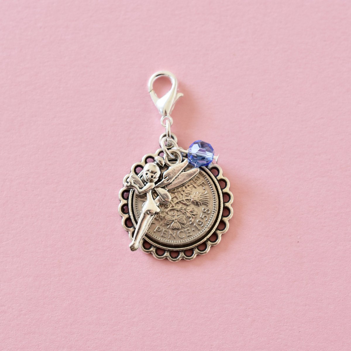 TansyBel's tweet photo. Gift for mom from son, good luck sixpence charm, lucky keepsake present for sister, graduation gift for daughter https://t.co/6XOQ0UTPoV #giftideas #ad #GradGiftForHer https://t.co/Sd9zhNQL0C