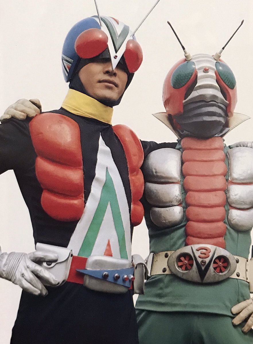 The雄 1973年10月下旬に行われた ライダーマン撮影会 よりライダーv3とライダーマン ライダーマンの宿敵 ヨロイ元帥も登場 ヨロイ一族怪人としてカタツブラーが参加している 仮面ライダーv3 ライダーマン 特撮 昭和ライダー 石ノ森章太郎 T