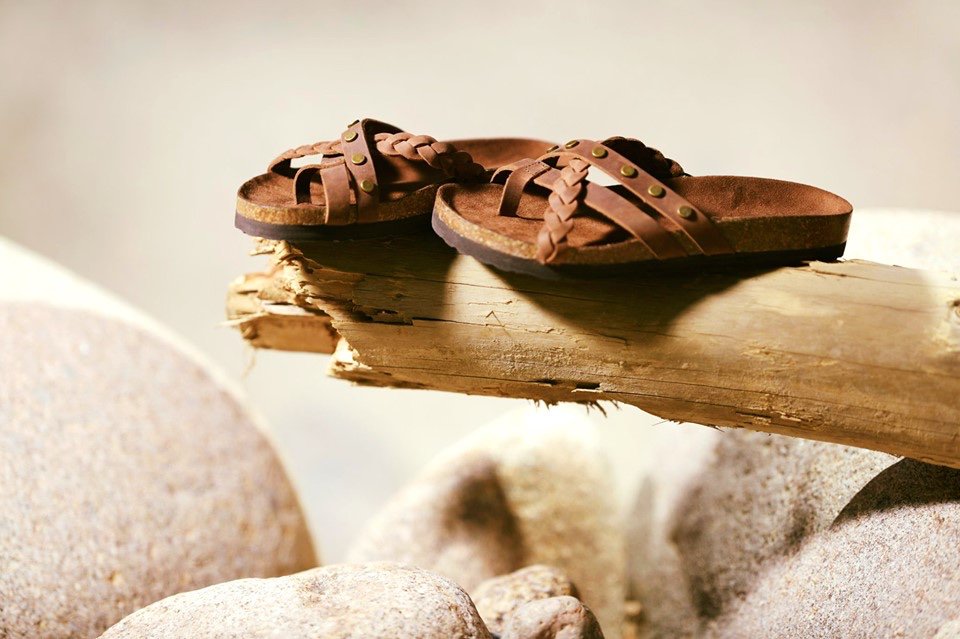 white mountain footwear group