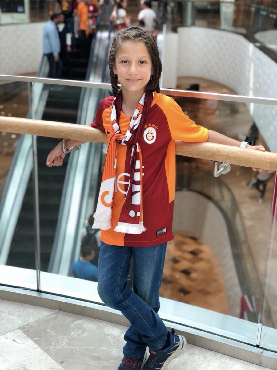 Bu sezonu da göremiyor #oğuzarda 
sizin yüzünüzden! Geleceğini, hayallerini, ömrünü çaldı iş bilmezliğiniz.
Oğlumun ölümünden siz sorumlusunuz!
<a href="/TCDDemiryollari/">TCDD-Türkiye Cumhuriyeti Devlet Demiryolları 🇹🇷</a> <a href="/TCDDTasimacilik/">TCDD Taşımacılık</a> <a href="/UABakanligi/">T.C. Ulaştırma ve Altyapı Bakanlığı</a> 
#çorlutrenkatliamı