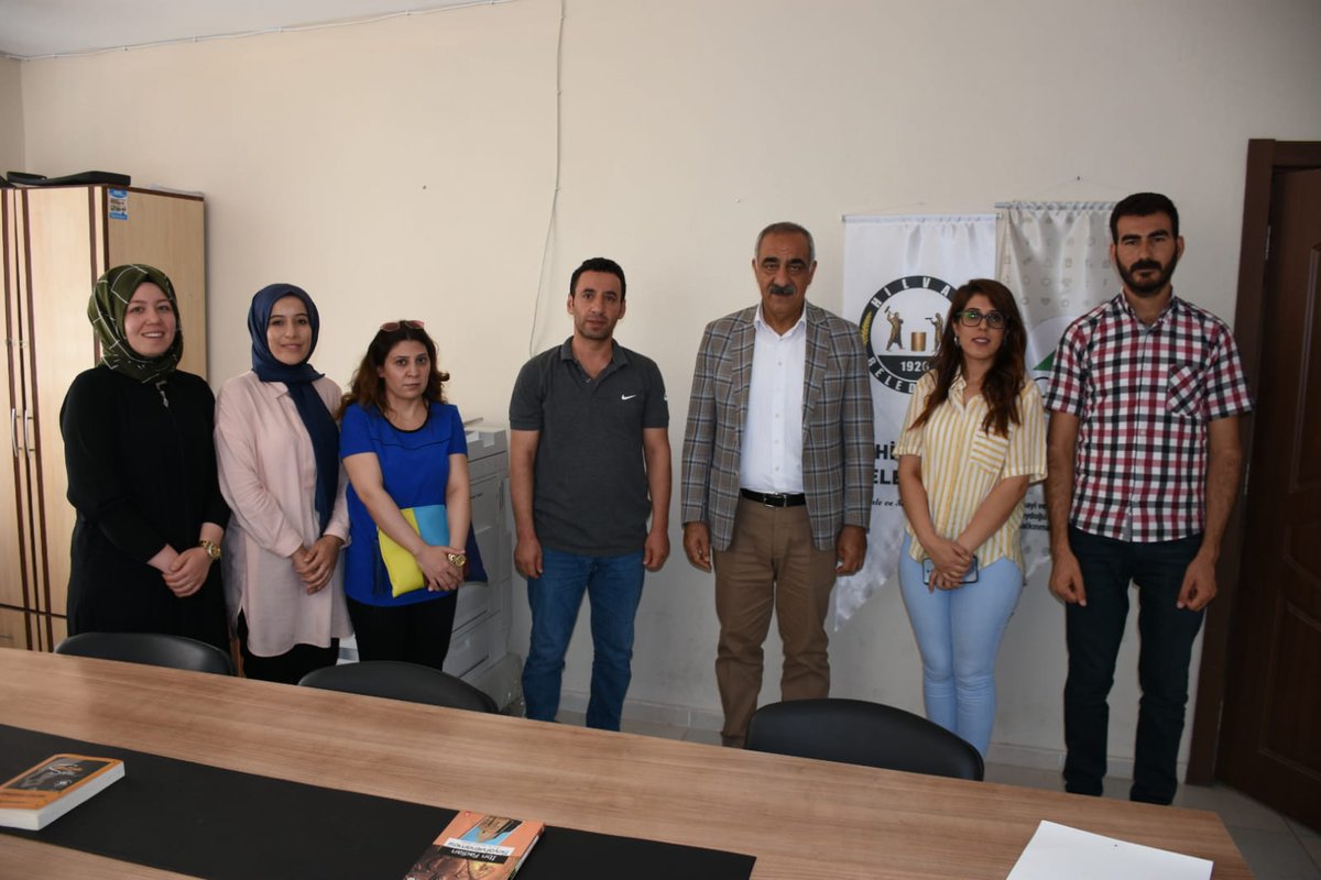 EviHilvan's tweet photo. Belediye Başkanımız Sayın Aslan Ali Bayık Bilgievi'mizi ziyaret ederek öğretmen ve öğrencilerimizi başarılarından ötürü tebrik ettiler. @HilvanBelediye @aslanalibayik @ZiyaAkel https://t.co/Zoqx1DlOH7