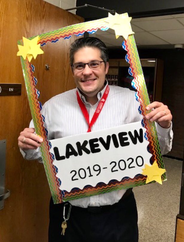 nicksofio's tweet image. Looking forward to day 2 of back to school conferences. Excited for #1stdayofschool at Lakeview on Monday!! @AlbertLeaSchool #ALASconnectEd