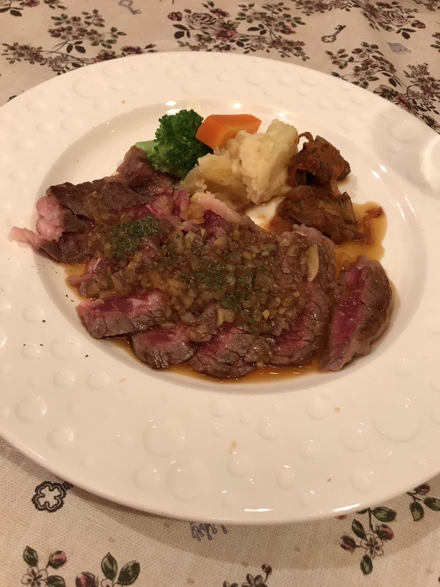 ドクター エスカルゴン A Slug Lunch Twitter