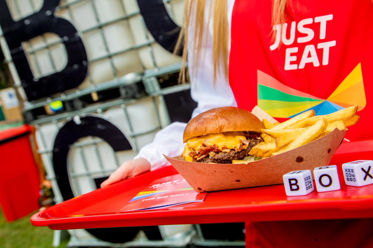 Just Eat Ireland tweet media