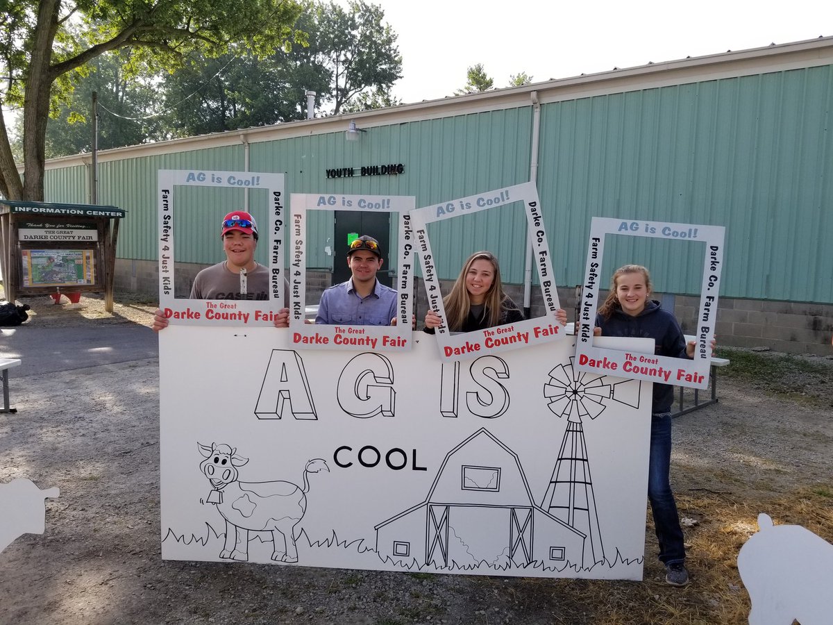 Make sure you stop by the "Ag is Cool" Booth at the Great Darke County Fair in front of Youth Building today and let the Arcanum MVCTC FFA members teach your kids about Agriculture! @ArcanumHS <a href="/DarkeCountyFair/">Darke County Fair</a> @MVCTC