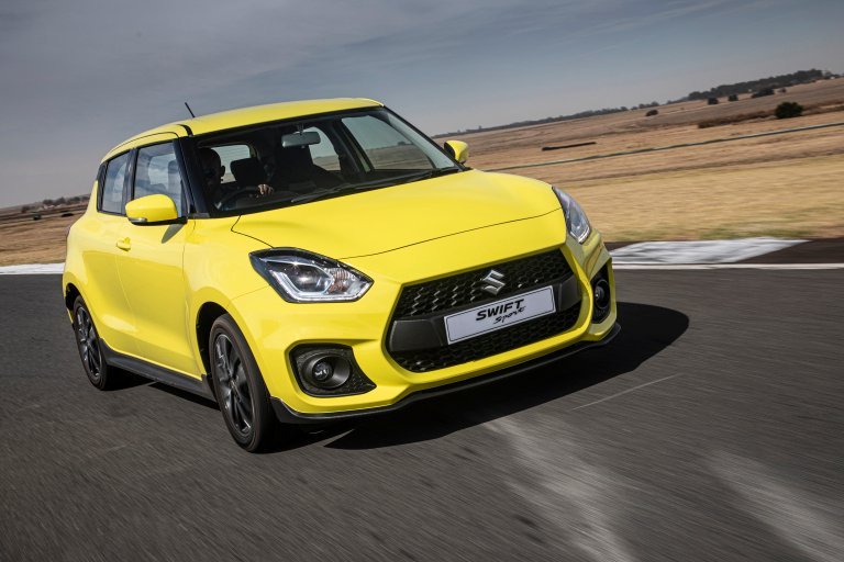 RevitupSA's tweet photo. In today's #RevItUp show, we attend the launch of the new @Suzuki_ZA Swift Sport & Vitara Turbo, we take the new Jimny on some intense off-road driving & lastly we chat to @khulekaniOW of @khuleonwheels.
Catch the show on @SowetoTVchannel 251 at 17h30. https://t.co/19lWo7Wn25