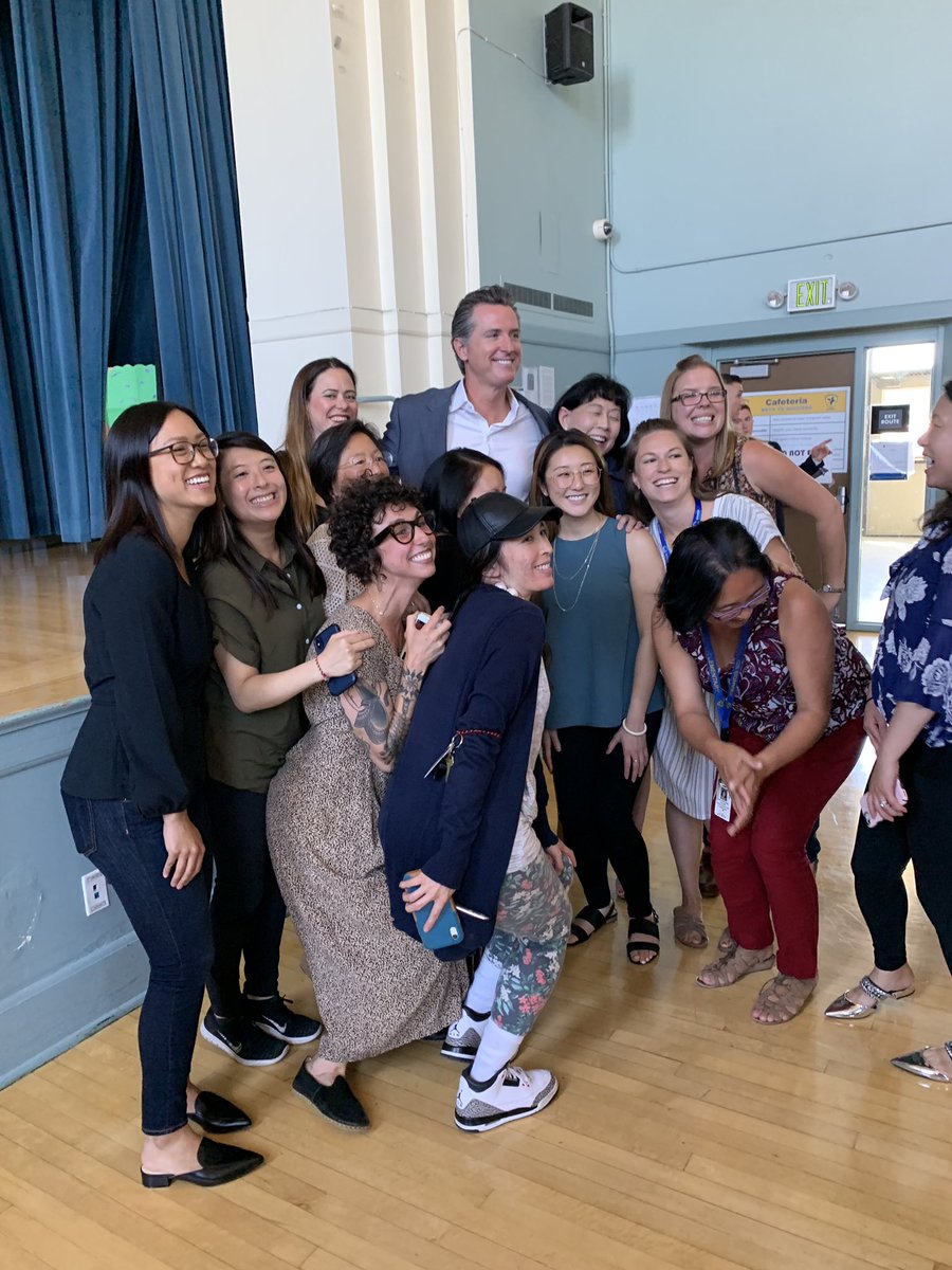 NlawnD's tweet photo. @DiscoveryEd had an incredible PD yesterday at Francis Scott Key in @SFUnified These teachers are  amazing and are making such a difference in student’s lives! Even Mayor @LondonBreed and Governor @GavinNewsom  came by to check it out! @USCShoahFdn #partnership #engagement https://t.co/AxqOXX4Cc7