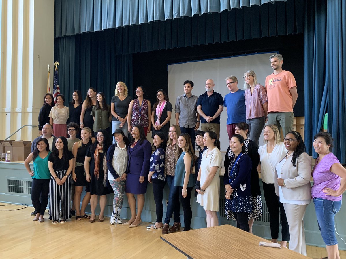 NlawnD's tweet photo. @DiscoveryEd had an incredible PD yesterday at Francis Scott Key in @SFUnified These teachers are  amazing and are making such a difference in student’s lives! Even Mayor @LondonBreed and Governor @GavinNewsom  came by to check it out! @USCShoahFdn #partnership #engagement https://t.co/AxqOXX4Cc7