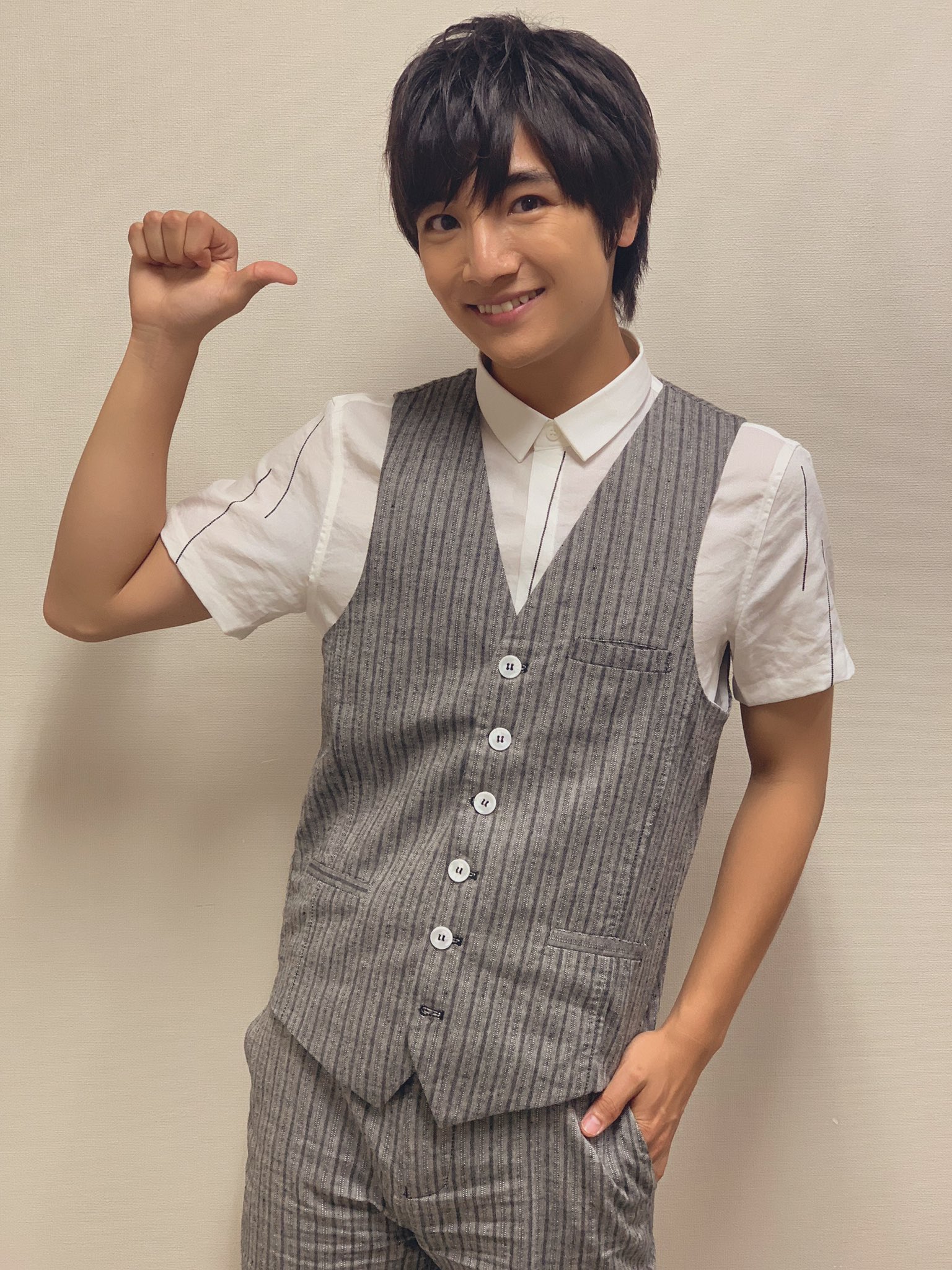 本田剛文 Boysandmen キッズモデル 時代に習得したポーズ二種盛り 皆さんも明日から使っていいぜ 我ながら当時の面影を残すベビーフェイスよ 躍動する肉体も 衰え知らずをモットーに 渾身のホールツアーも応援よろしくお願いします 詳細