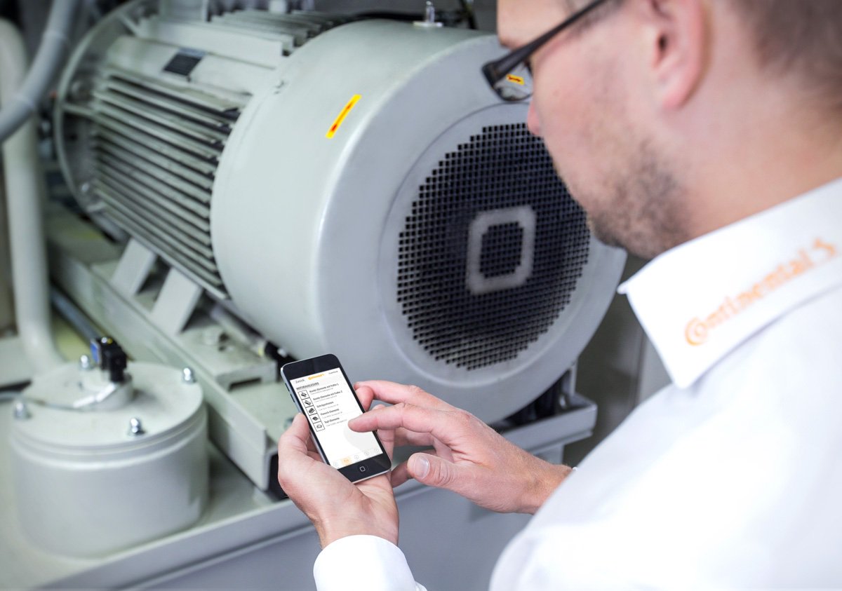 Conti_Industry's tweet image. #Industrialmachines are constantly subjected to strong vibrations. To avoid time-consuming repairs, we offer special vibration #controlelements to reduce vibration. Exact measurements are carried out by our #app ViProtect. See here how it works 👉🏻 bit.ly/CI_ViProtect