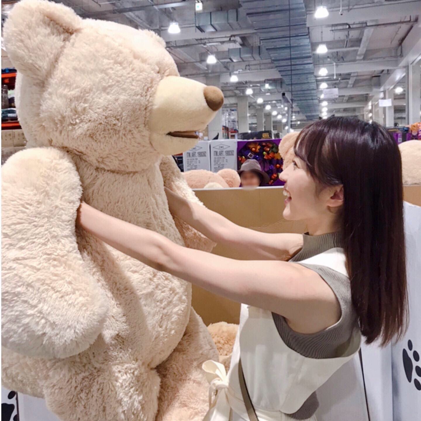 Yukayoga コストコへ行ってきました コストコと言ったらこの大きなクマさん 見ずには帰れませんねっ ゆかの夏休み Zara Snidel クランベリージュース 買ったよ コストコ コストコのくま クマ ぬいぐるみ オーガニックフード 入間