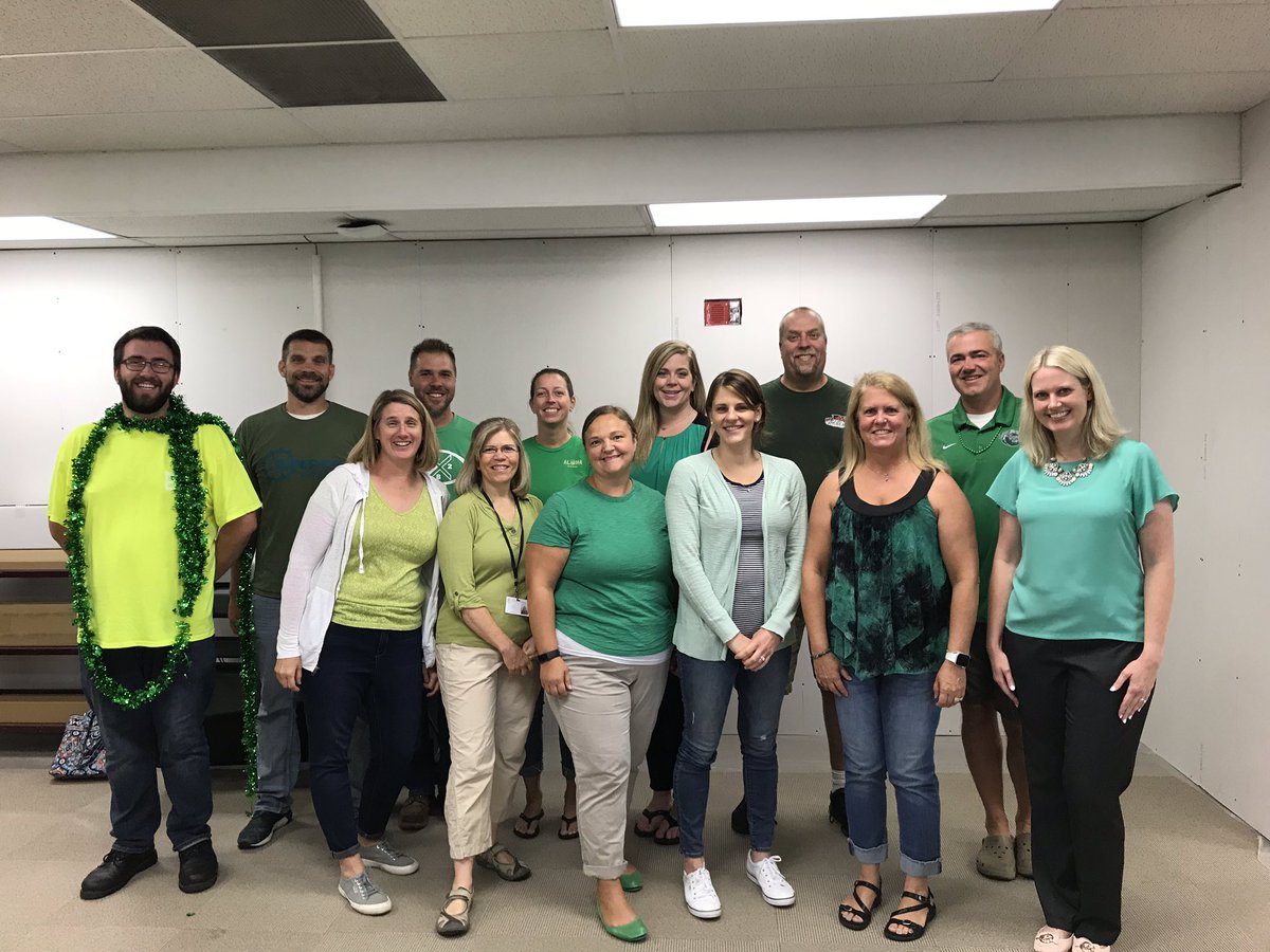LHS CTE rocks Green for Green Dot!! Best department in the school!!@LHS_CTE_DARING <a href="/MelissaAubinLHS/">Melissa Aubin</a> <a href="/DrK2006/">Darius</a> <a href="/WildcatWarehou2/">Wildcat Warehouse</a> <a href="/D128Union/">D128Union</a> @LHS128Principal <a href="/District128/">District 128</a>
