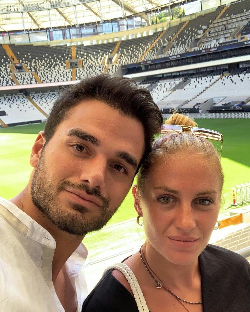 abc1168's tweet photo. Bakmaya doyamadıgım iki güzel insan 😘😍 #AtakanIşıktutan #AtKat #KaterinaDalaka #AIFC https://t.co/XxeDebwwEn