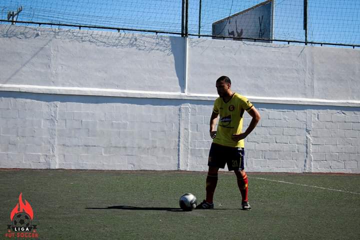 RLFUT7's tweet photo. 📸 Nova Era 3x3 Gift ⚫💛🔴🇨🇴
#AvanteNE #Despacito #Arribaaa #LigaFutSoccer https://t.co/N8IL6X0CRs