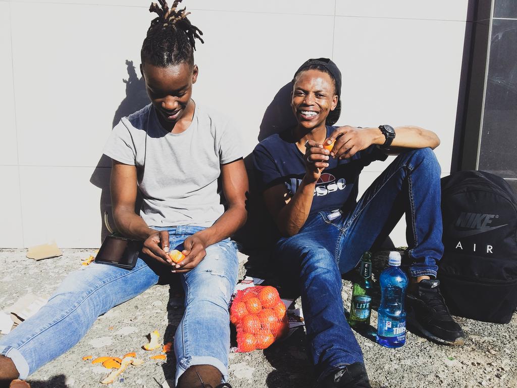 enftd's tweet photo. You get friend,socialites,friends,family,bro,fam,my dog,my G,akus,mjita etc...
And then you get friends who turn into FAMILY and @LQwatekane is a friend that turnt to family!ππ§
The Originator of #CheeseWithMikeπ§ π»πΈ Mr Photo
#VersatileVisuals
#FindYouBalance #GoingGreen π΄ https://t.co/xPC3UTPoLp