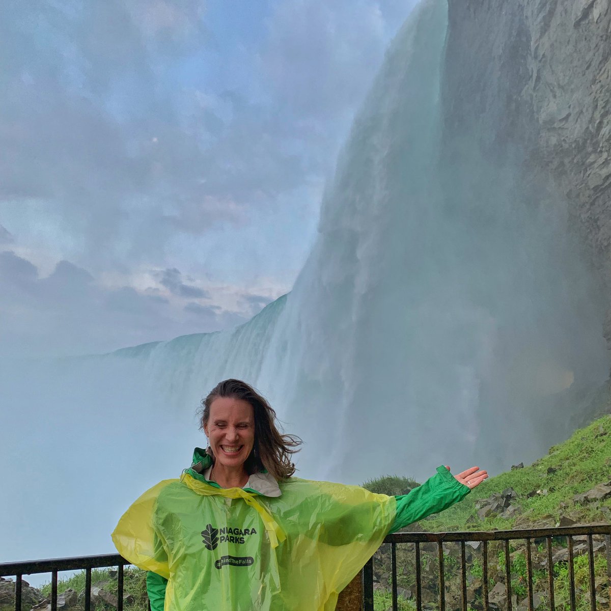 LisaKadane's tweet photo. Alternative shower, anyone?
#NiagaraFalls #GoMedia2019 https://t.co/YX4zoBOCYU