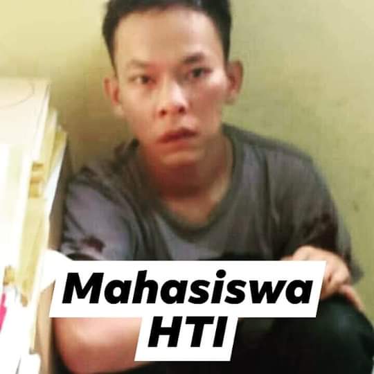 AminuddinZebua4's tweet photo. Kirim aja ke kamar jenajah Mahasiswa HTI cianjur yg membakar polisi hidup hidup. https://t.co/OiCNmaxoe7