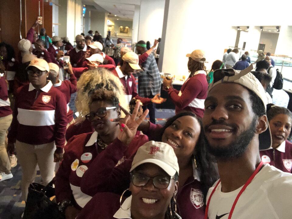 jesusnslb4life's tweet photo. Team work makes the dream work!
#FriendshipFWD19
#FPCSSE
#Convocation19 https://t.co/V6hJIMer5j