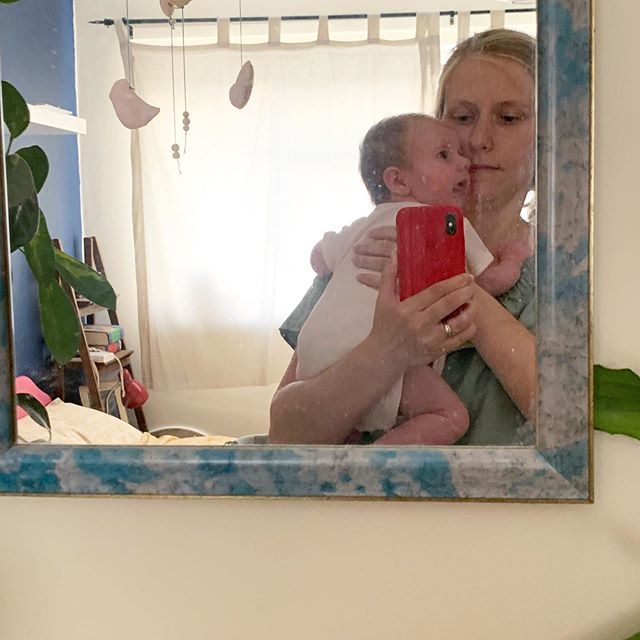 It’s raining and it’s Friday so I thought it would be fun to share some random Friday facts! I always love seeing people’s faces on here and getting to know them better. So don’t just read and scroll by, please stop and leave a note so I can get to know … ift.tt/2N4TWXf