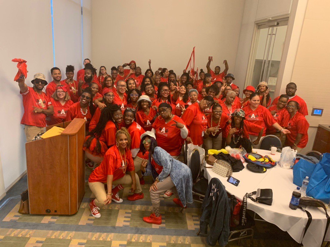 fpcsarmstrong's tweet photo. Armstrong is ready for the win! #FPCSARM #FriendshipFWD19 #convocation19 https://t.co/zF2wnFBxkj