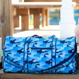 Charming_Chick's tweet image. SALE: Boys Blue Camo Personalized Duffel Bag only $20! #clearance buff.ly/2NiJJHh