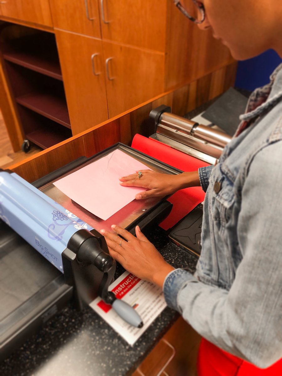 LibertyULibrary's tweet photo. You can create your own unique crafts at the Curriculum Library. Lamination services, bulletin board paper, scissors, glue, and coloring resources are available at the Curriculum Library! #LibrarySecrets #JFLibrary https://t.co/iKg5do9iim